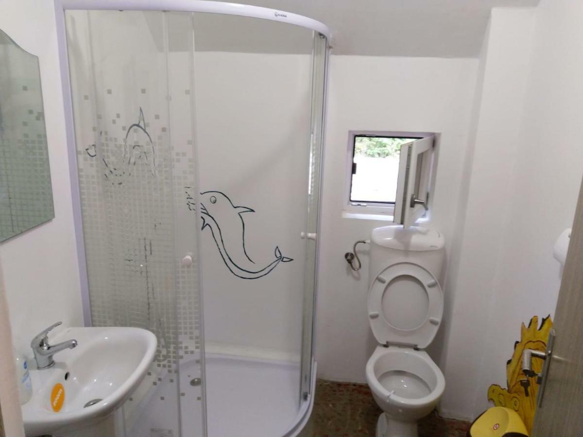 Casa Milos Si Fiul Băile Herculane Exteriér fotografie